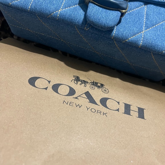 Coach Tabby 26 Quilted Denim Shoulder Bag in Light Blue - Picture 5 of 6